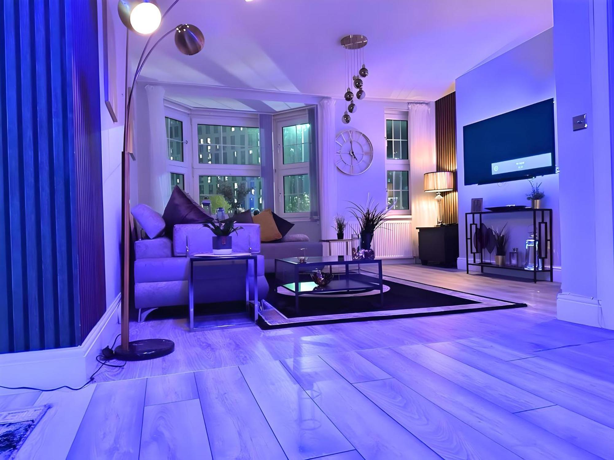 *Luxury 9Ine Lush Jacuzzi Apartment & Balcony* Birmingham Eksteriør bilde